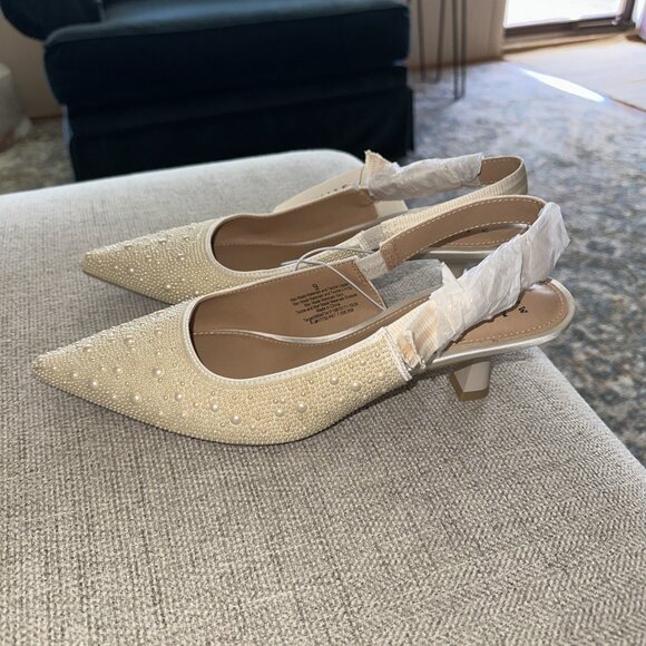 A New Day Milan Ivory Pearl Slingback Kitten Heels - Picture 3 of 5